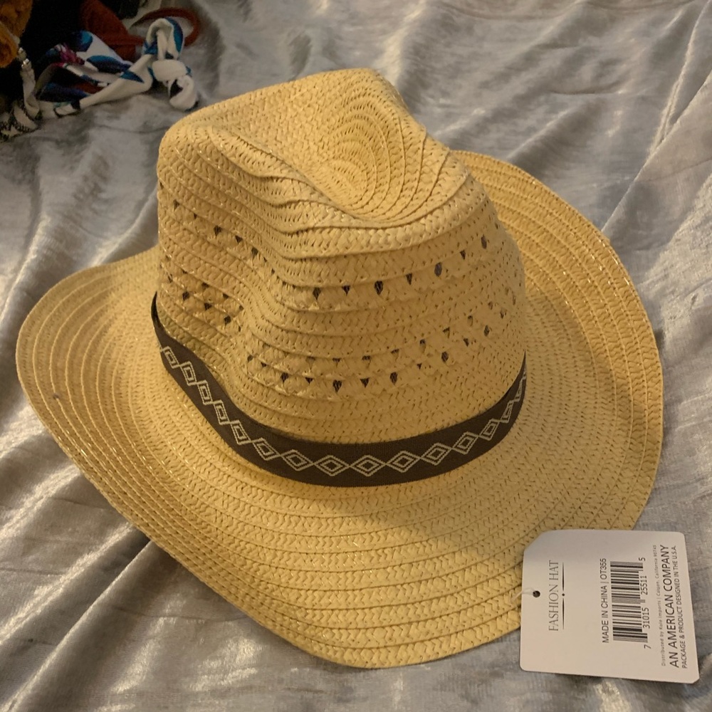 Women’s cowboy hat!